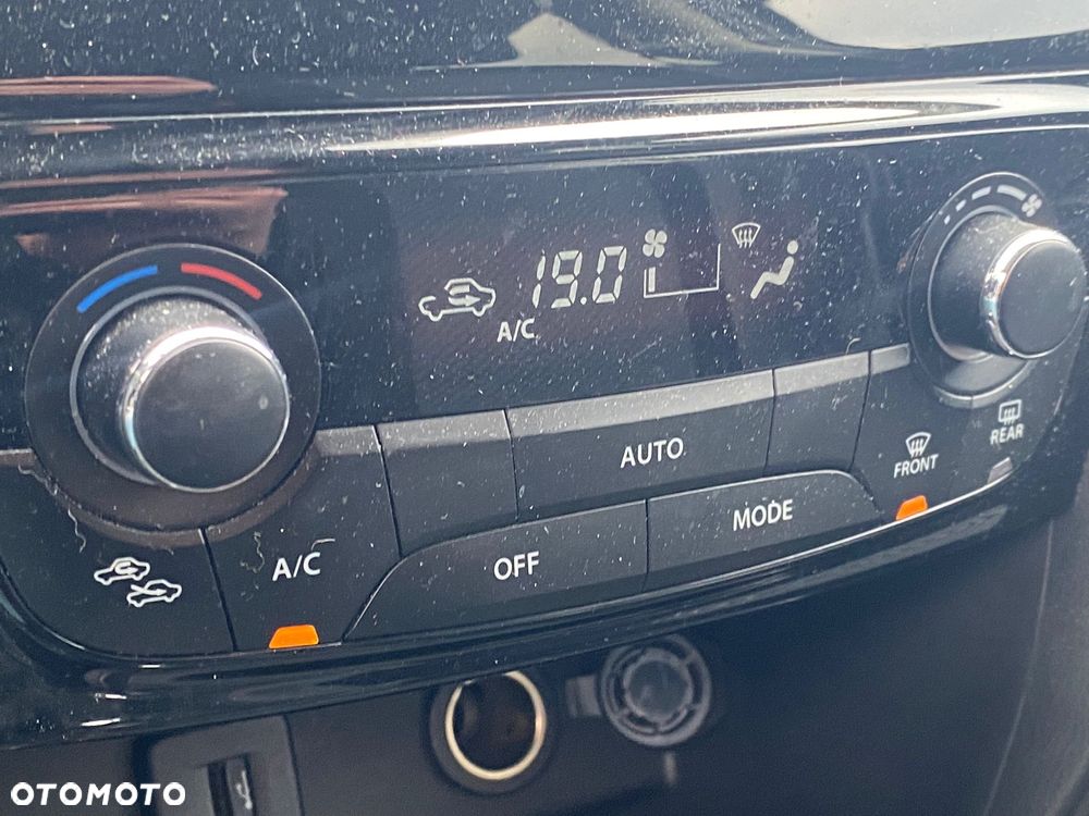 Suzuki Vitara 1.0 Boosterjet Premium 2WD - 20