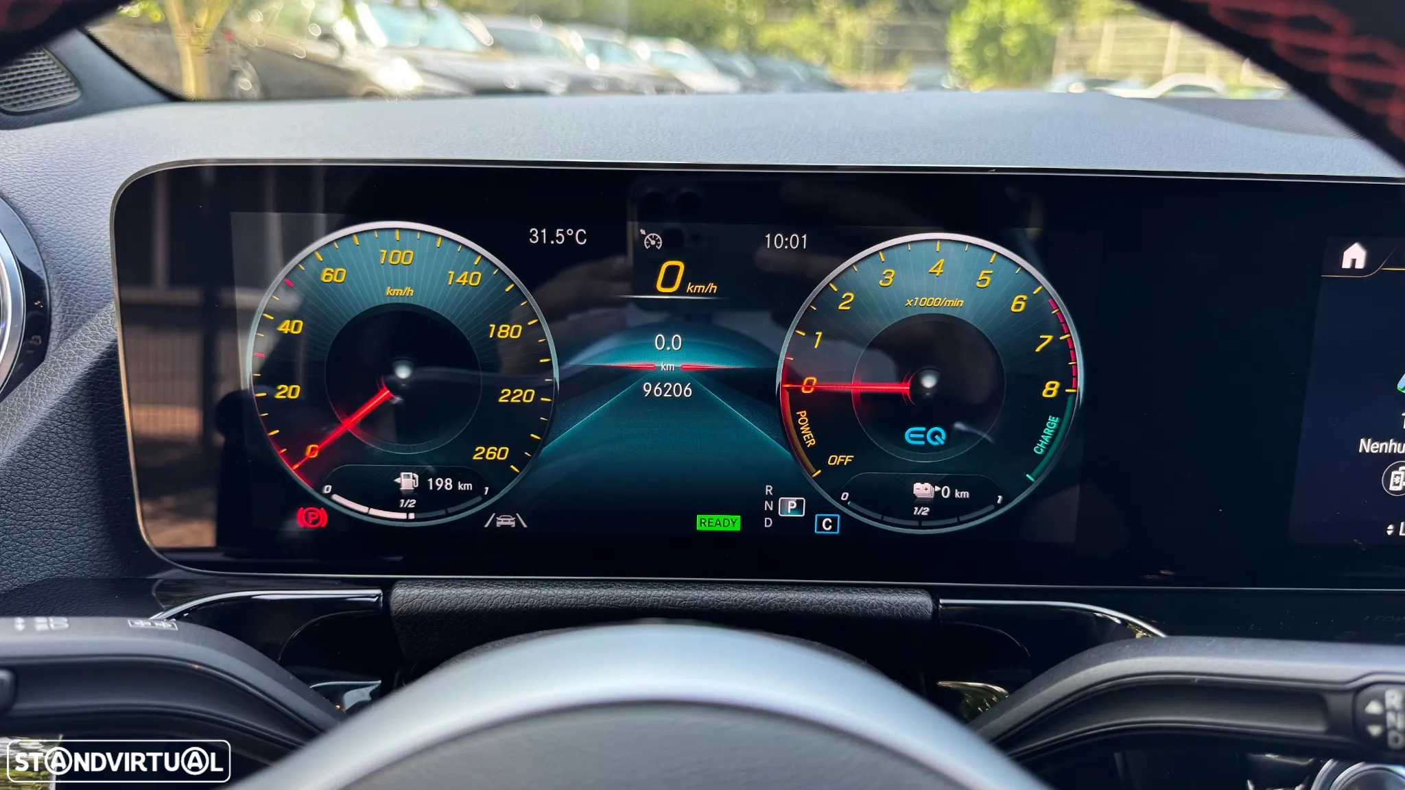 Mercedes-Benz GLA 250 e AMG Line - 17