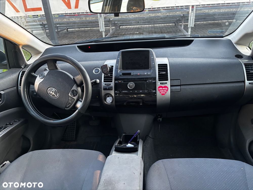 Toyota Prius 1.5 VVT-i Sol - 7