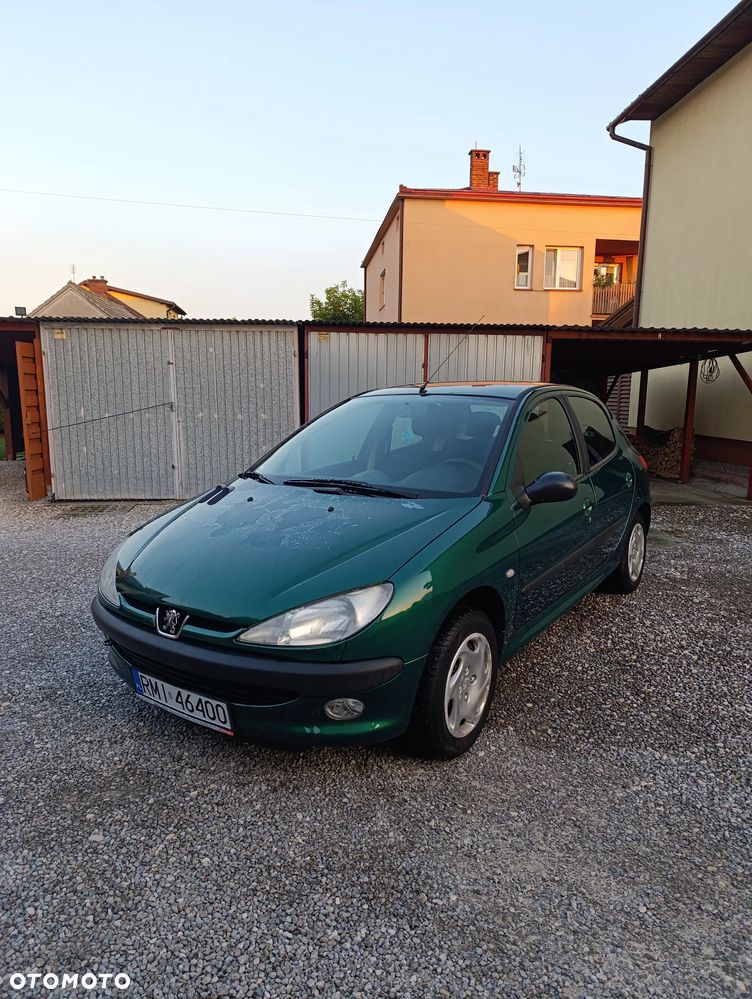 Peugeot 206 1.1 Mistral - 1
