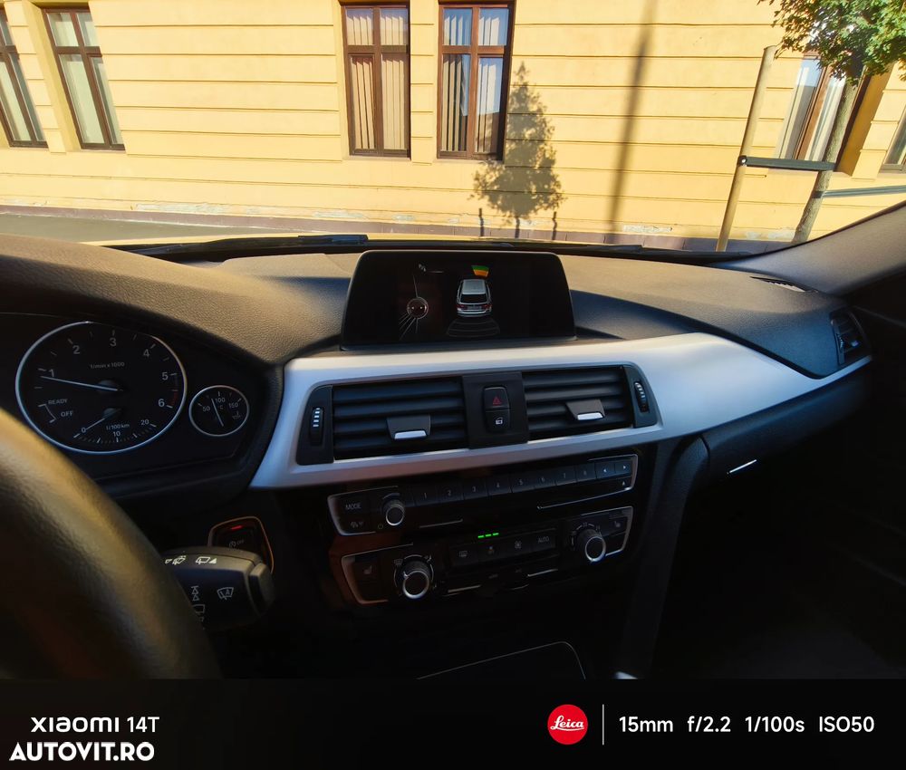 BMW Seria 3 318d - 19