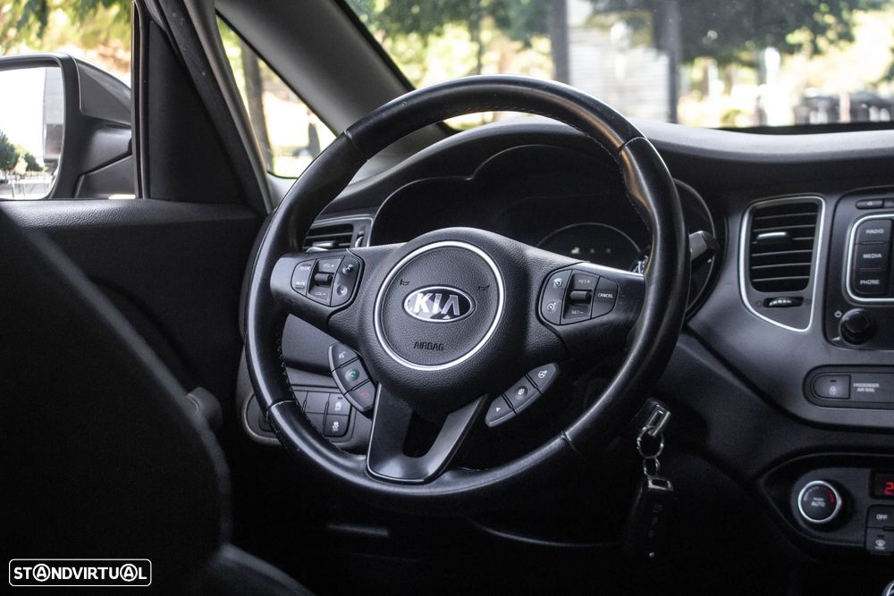 Kia Carens 1.7 CRDi ISG TX - 31