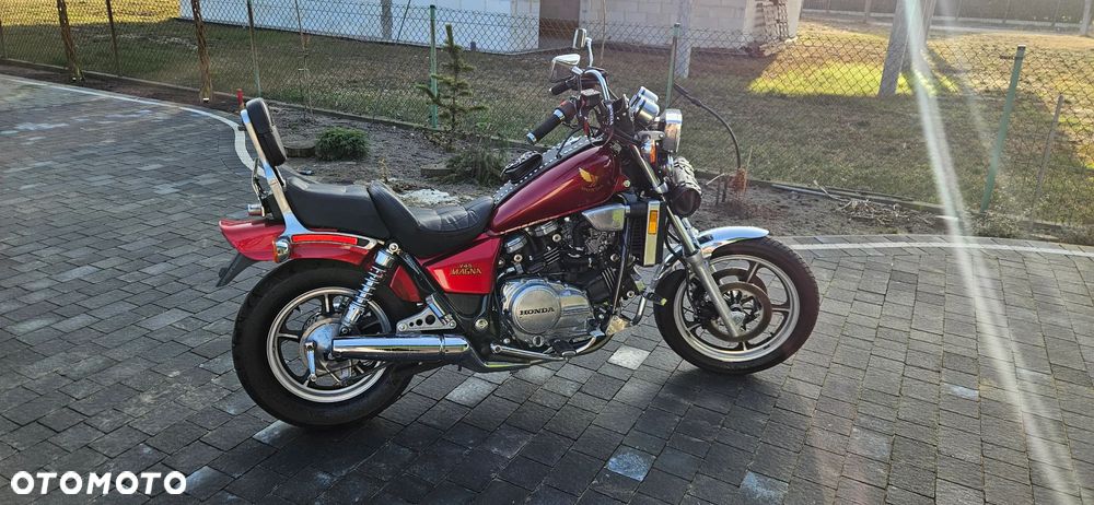 Honda VF - 1