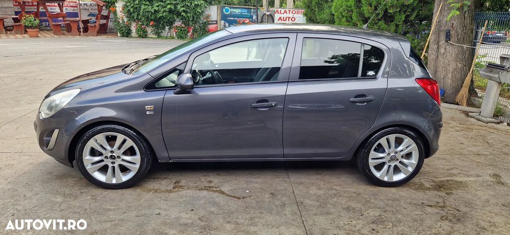 Opel Corsa 1.4 16V Edition - 8