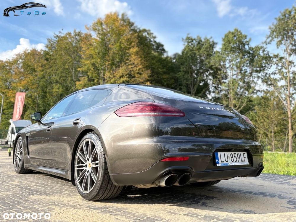 Porsche Panamera - 13