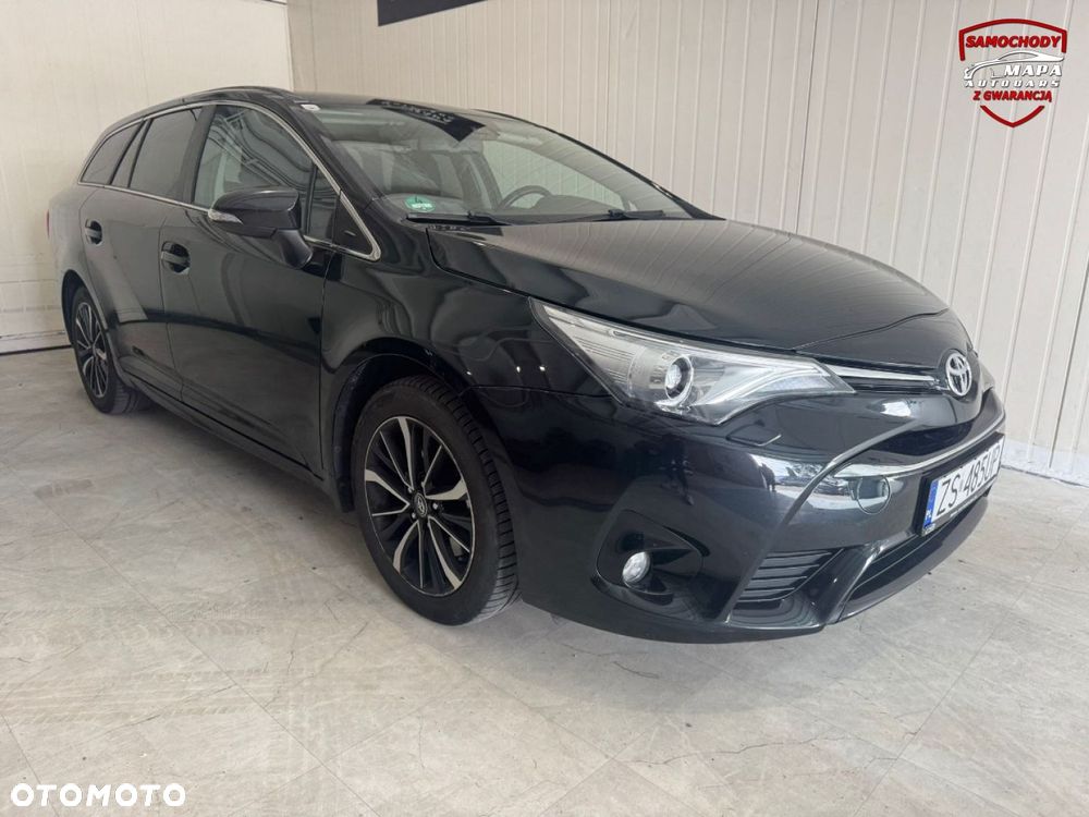 Toyota Avensis - 10