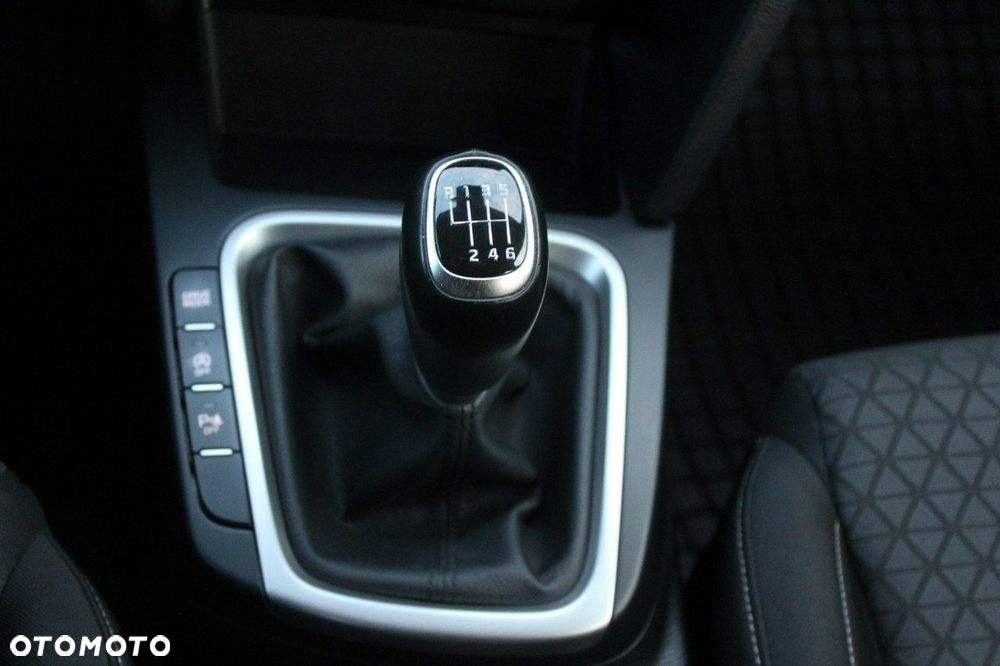 Kia Ceed 1.6 CRDi mHEV M - 17