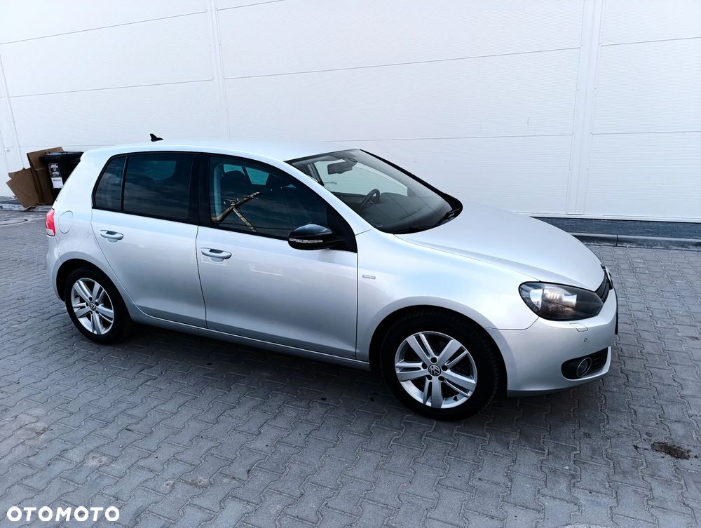 Volkswagen Golf 1.6 TDI DPF BlueMotion Technology MATCH - 19