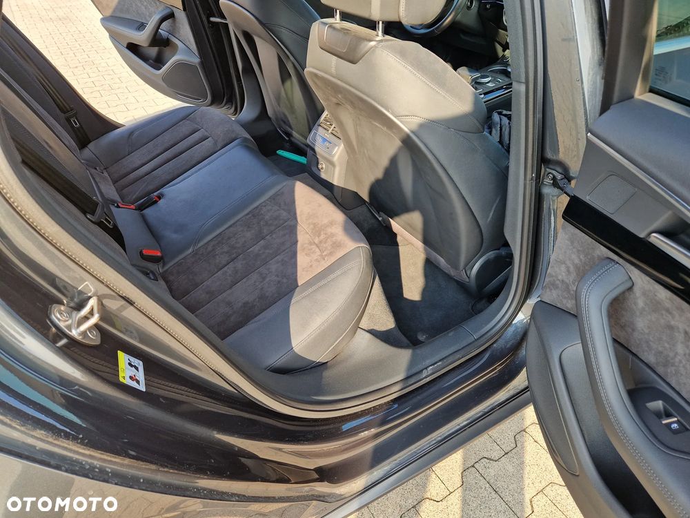 Audi A4 Avant 2.0 TFSI Quattro S tronic - 28