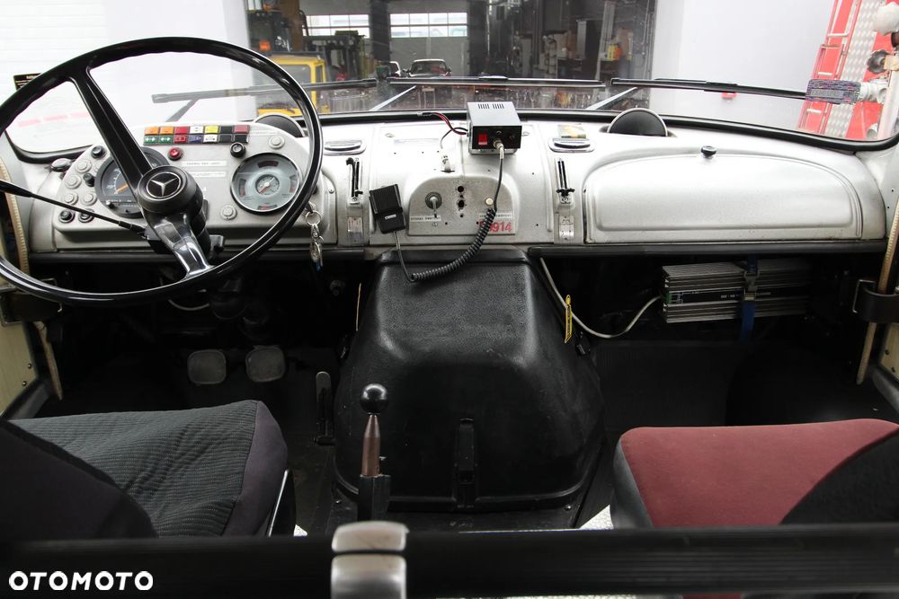 Mercedes-Benz L 1519 - 12