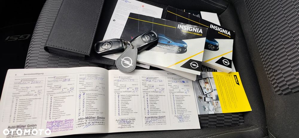 Opel Insignia 2.0 T 4x4 GSi S&S - 25