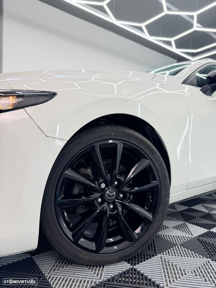 Mazda 3 e-SKYACTIV-G 122 M HYBRID HOMURA - 3