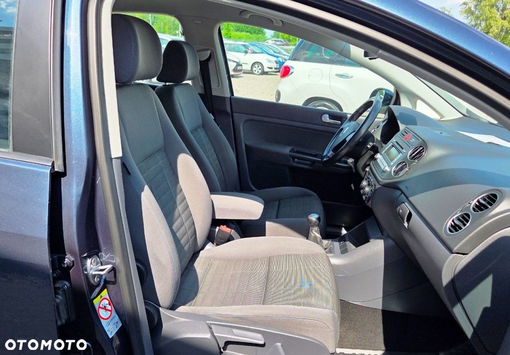 Volkswagen Golf Plus - 24