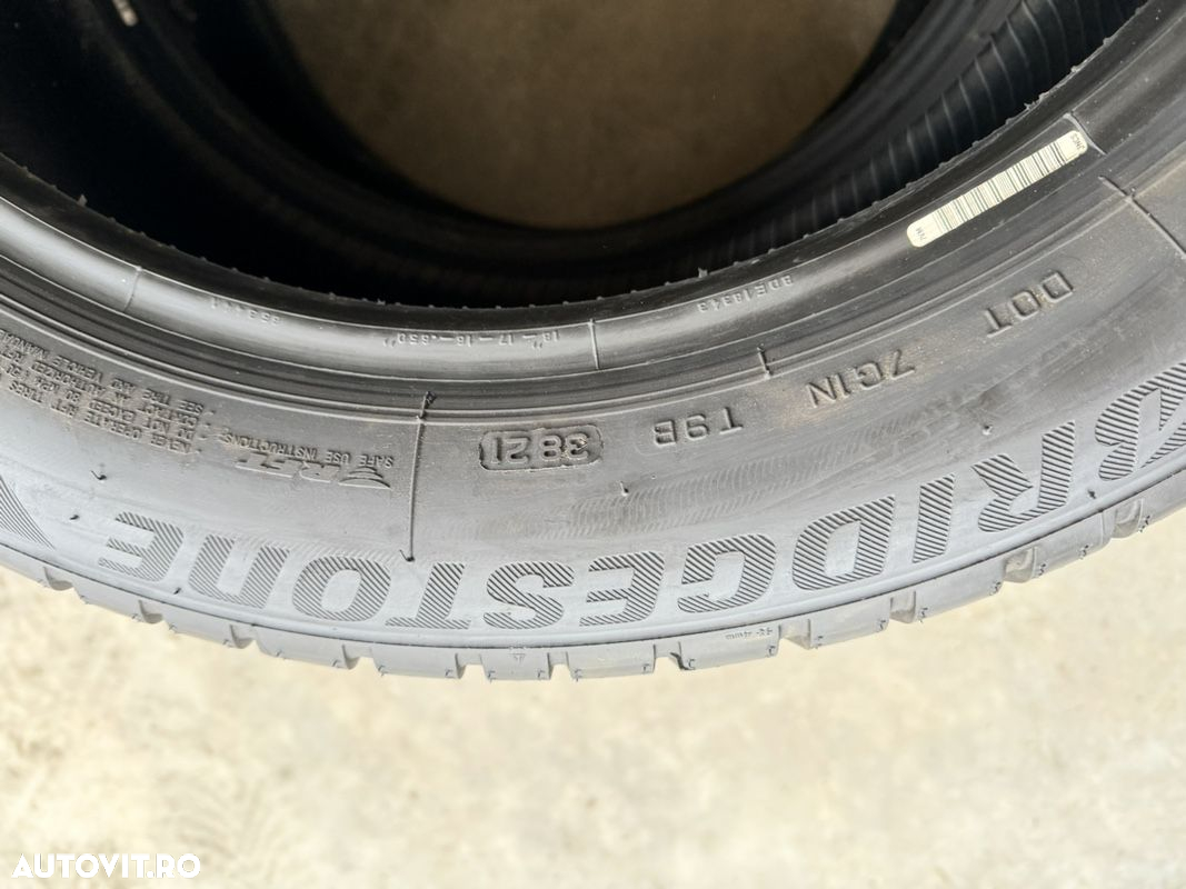 vând 2 anvelope 225/50/18 bridgestone de iarnă cu runflat ca noi - 8