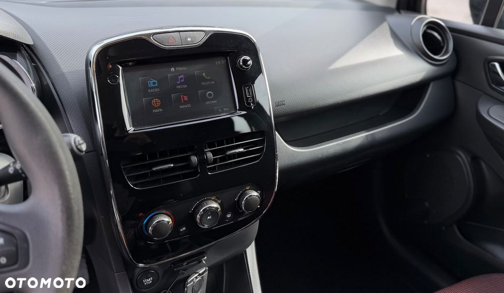 Renault Clio 1.2 16V 75 Expression - 23