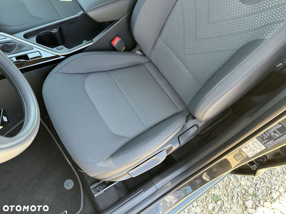 Kia Niro 1.6 GDI Hybrid M - 12