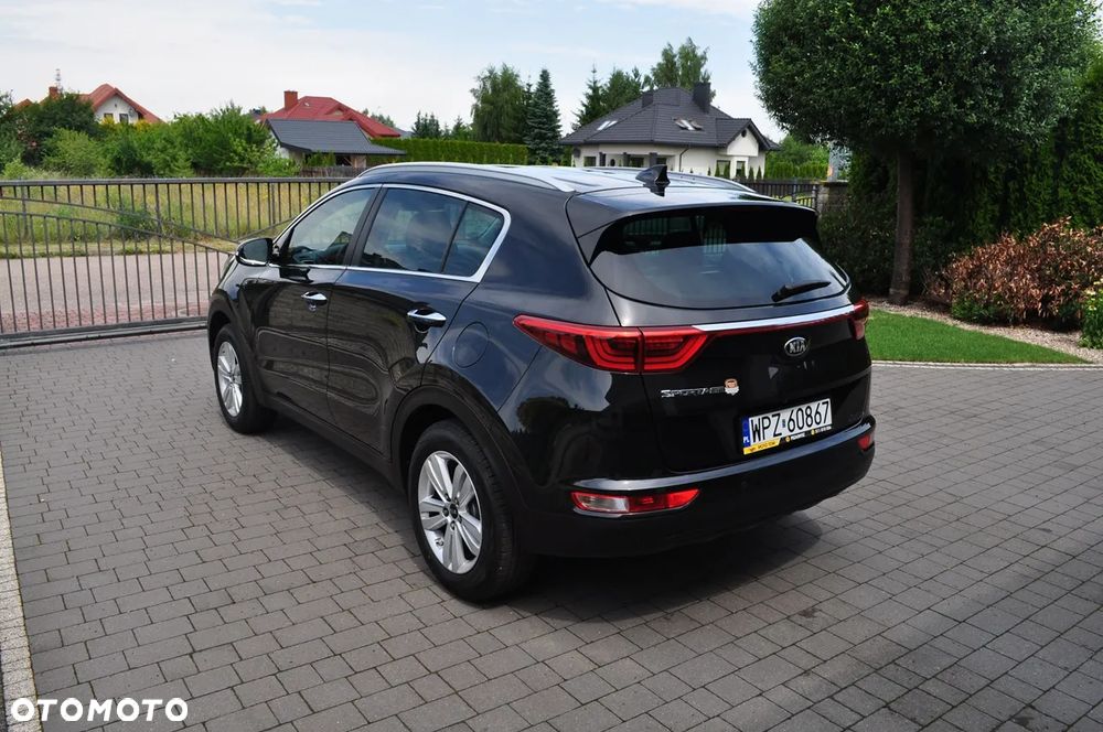 Kia Sportage 1.6 GDI 2WD DREAM-TEAM EDITION - 3