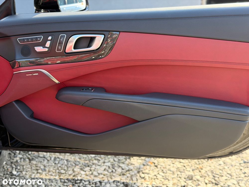 Mercedes-Benz SL 400 7G-TRONIC - 35