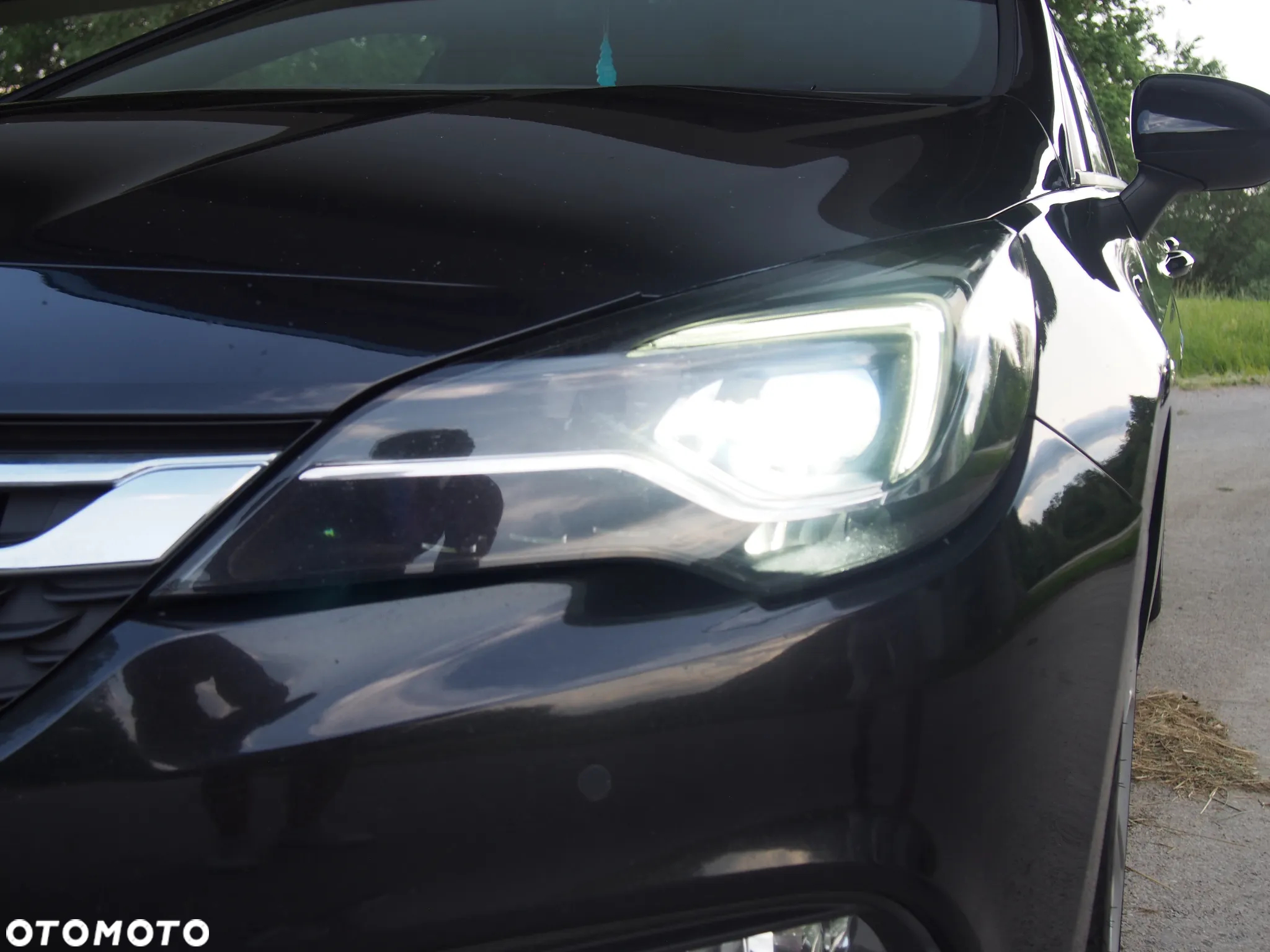 Opel Astra 1.6 D Automatik Start/Stop Innovation - 32