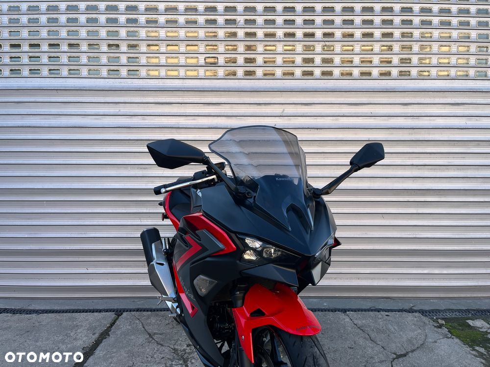 Kawasaki Ninja - 29