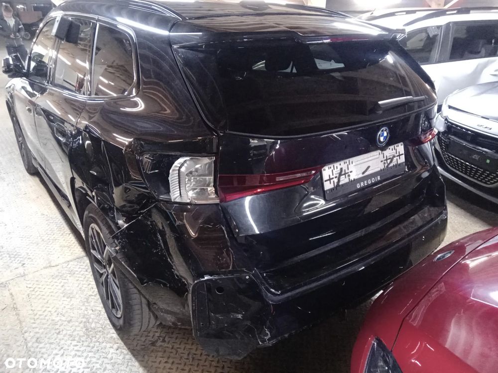 BMW iX1 xDrive30 66.5kWh M Sport - 3