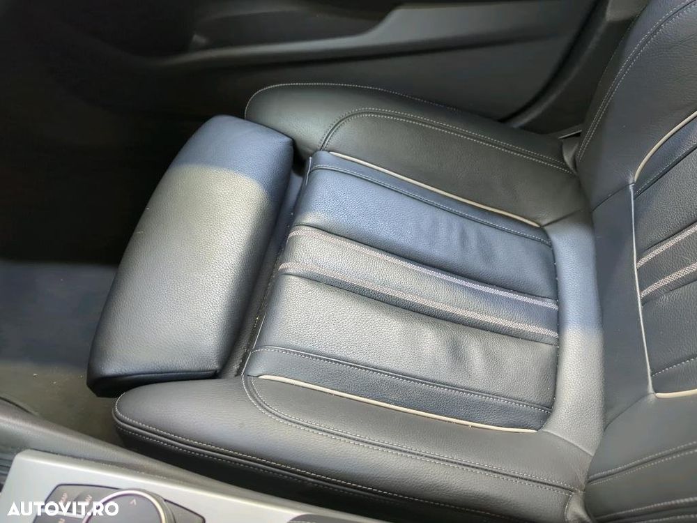 BMW Seria 5 520i Aut. - 9