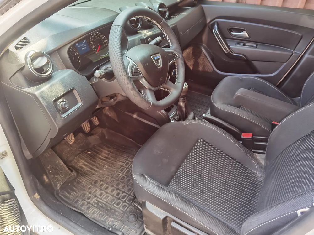 Dacia Duster Blue dCi 115 4WD Prestige - 5