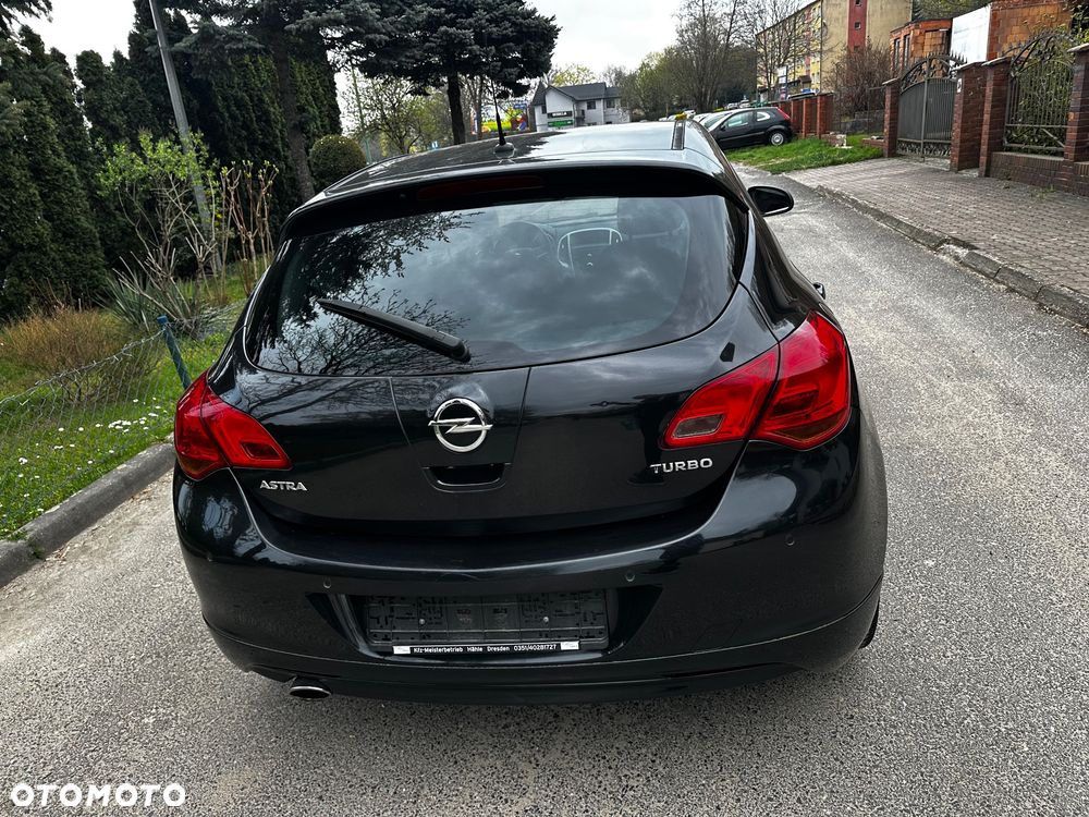 Opel Astra 1.4 Turbo Innovation - 10