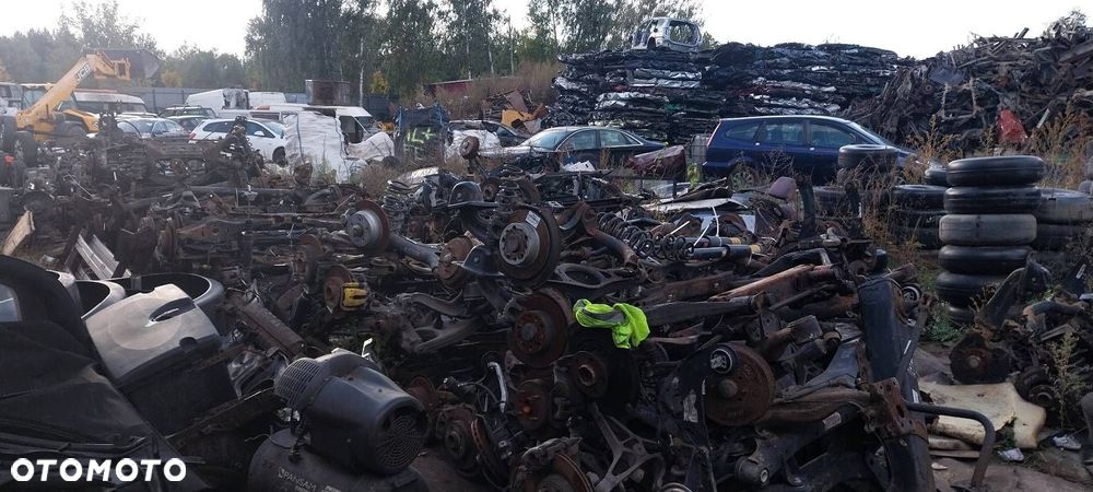 KOMPLETNE ZAWIESZENIE BELKA SANKI TYŁ WAHACZE ZWROTNICE MERCEDES W163 ML - 7