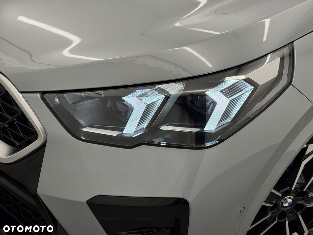 BMW X2 - 10