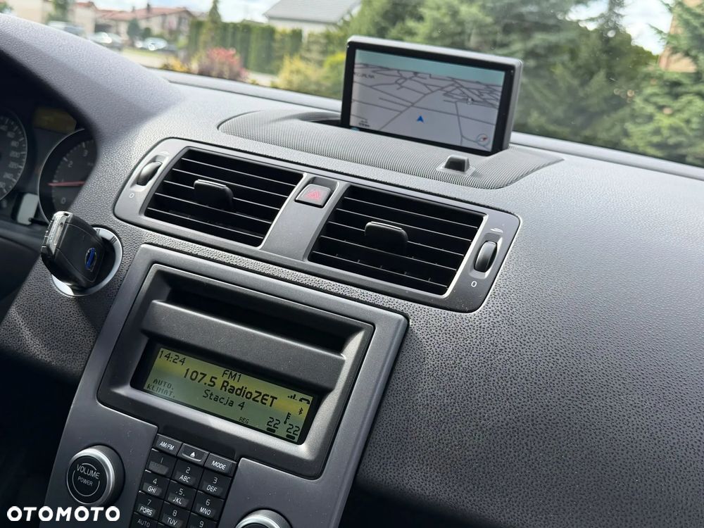 Volvo C30 2.0 Momentum - 23