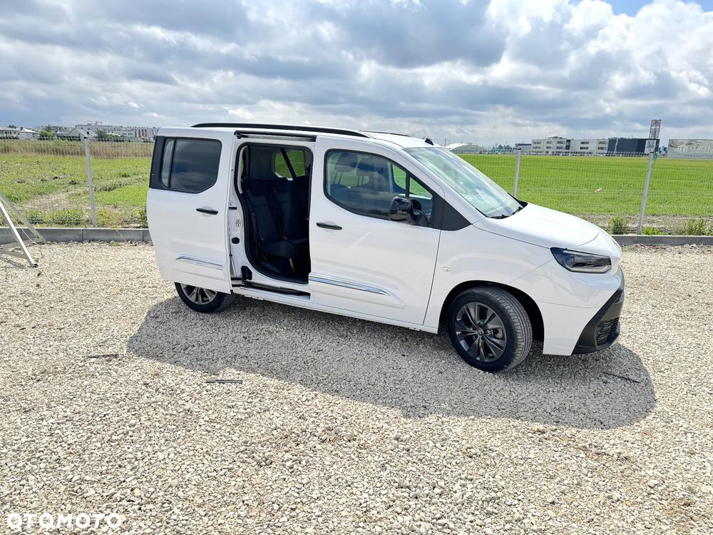 Toyota Proace City Verso 1.5 D-4D Family - 3