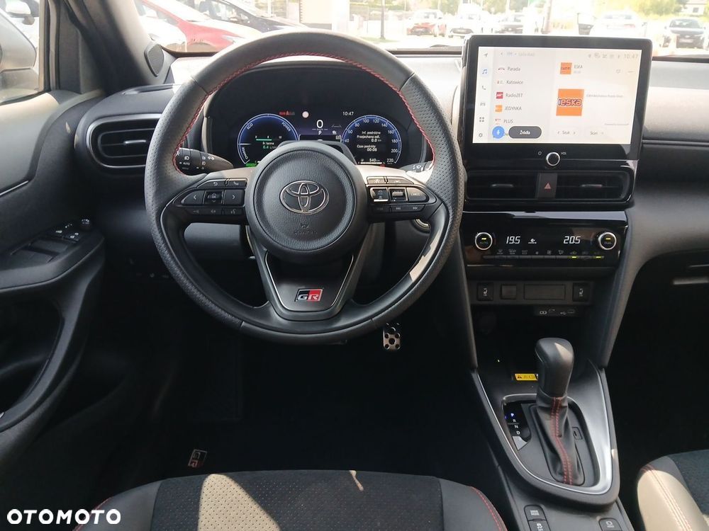 Toyota Yaris Cross Hybrid 1.5 GR Sport - 13