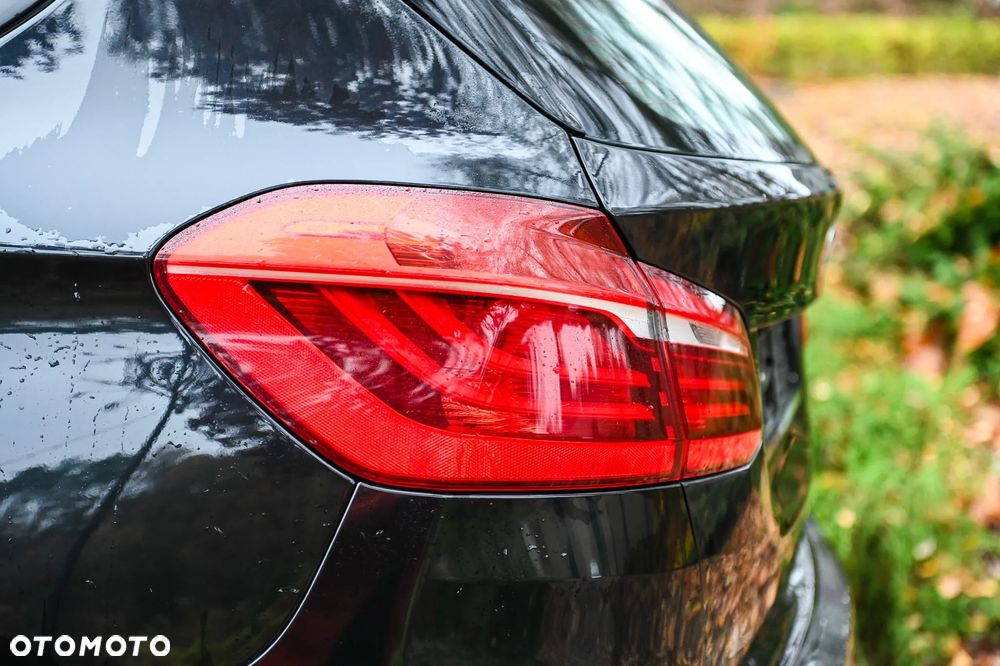 BMW Seria 2 216d - 13