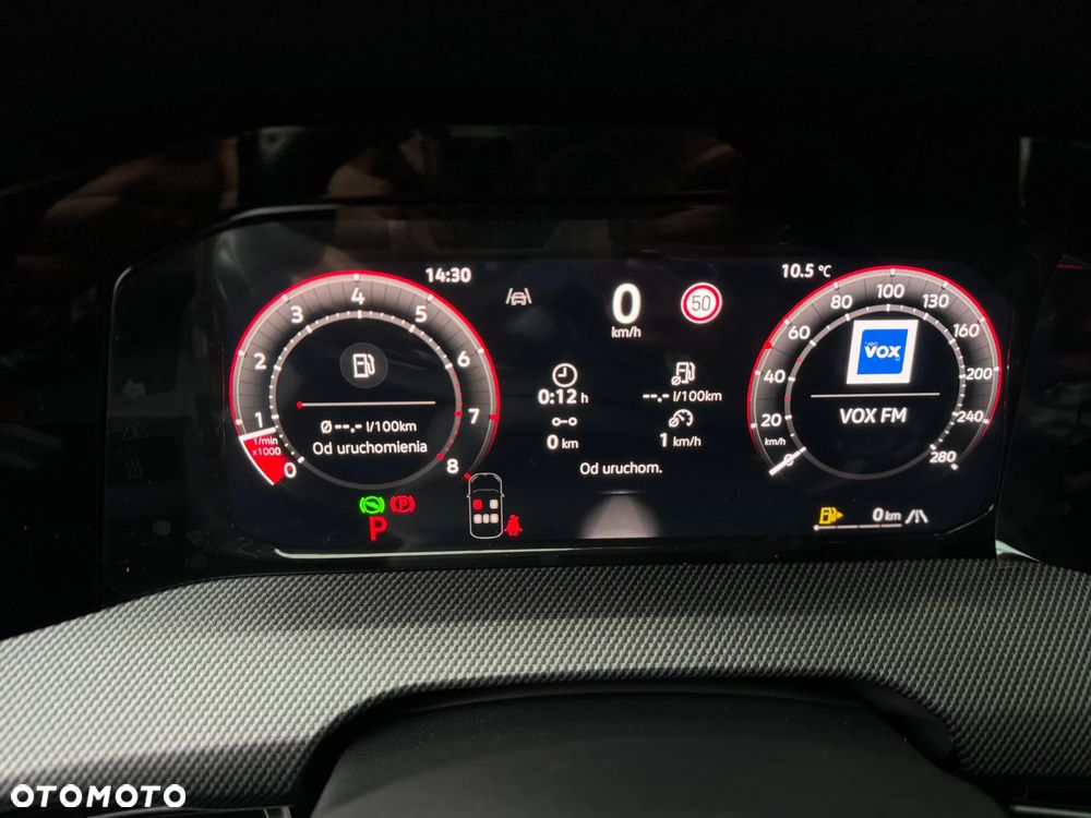 Volkswagen Golf - 14