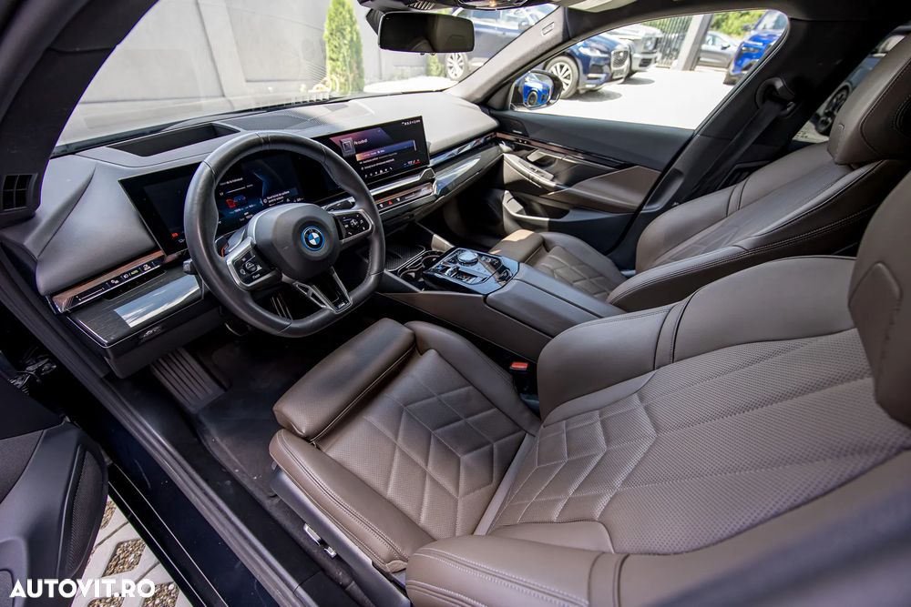 BMW i5 - 22