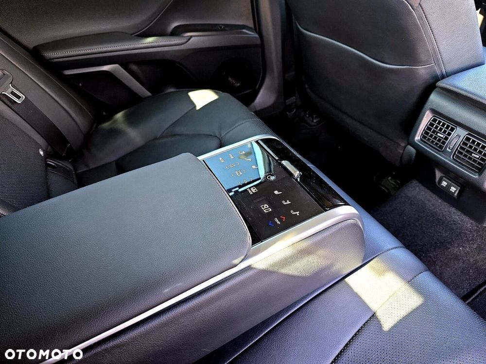 Toyota Camry 2.5 Hybrid Executive CVT - 13