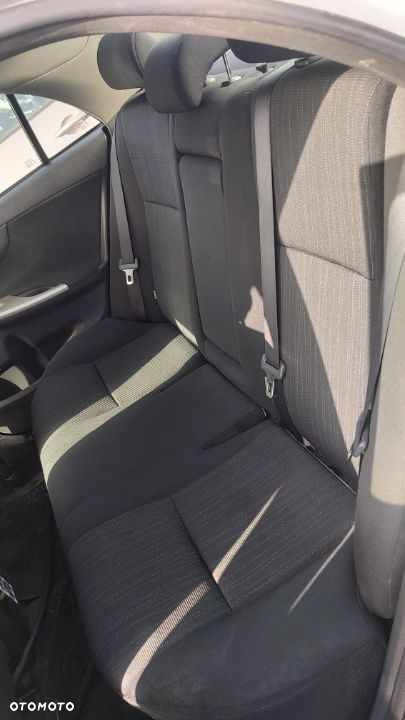 TOYOTA COROLLA e15 zacisk tył lewy lub prawy - 8