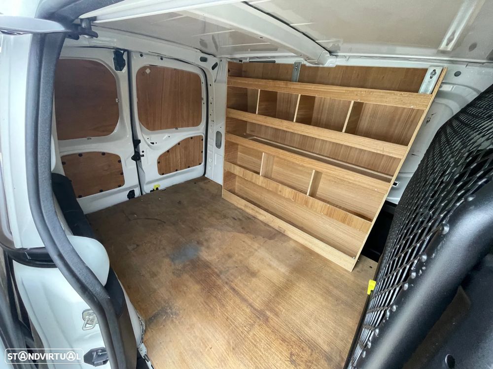 Citroën Berlingo 1.6 HDI Longa IVA Dedutível - 29
