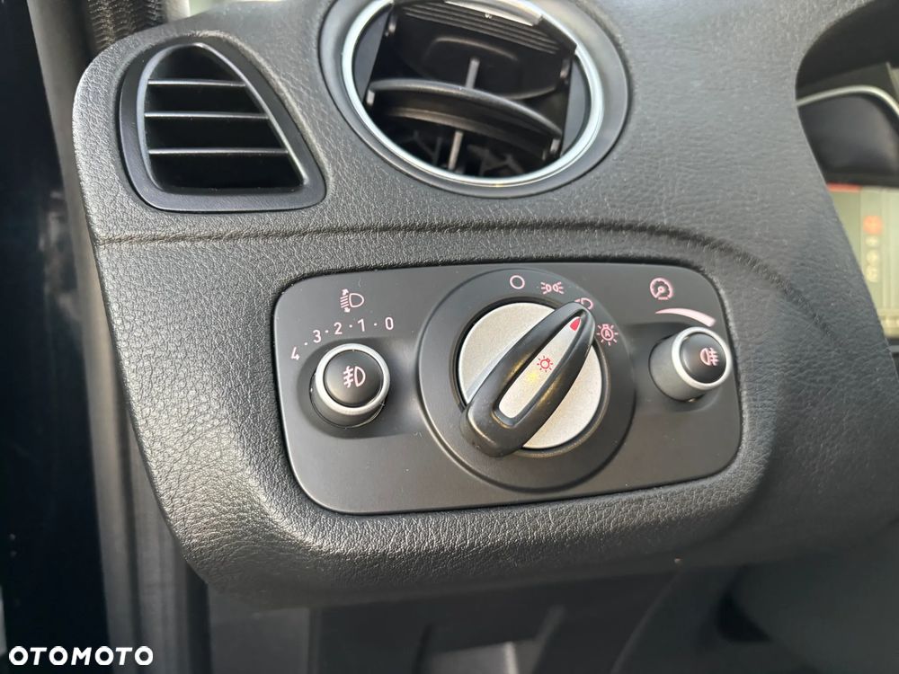 Ford S-Max 2.0 TDCi DPF Business Edition - 26