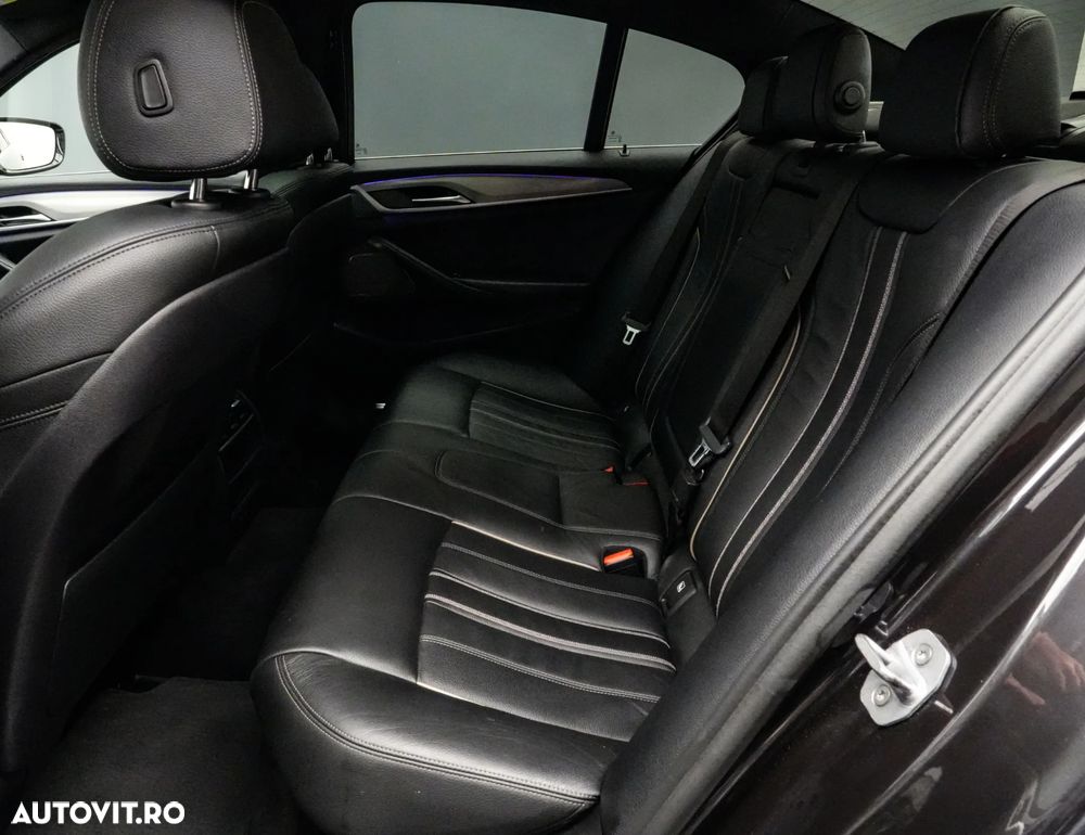 BMW Seria 5 530d xDrive Aut. Luxury Line - 17