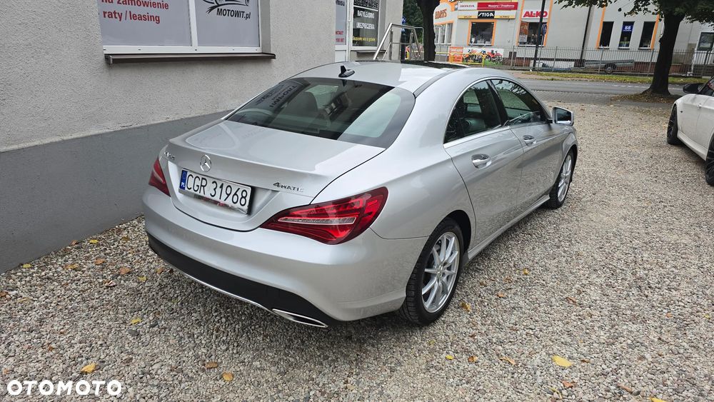 Mercedes-Benz CLA 250 4-Matic AMG Line - 12