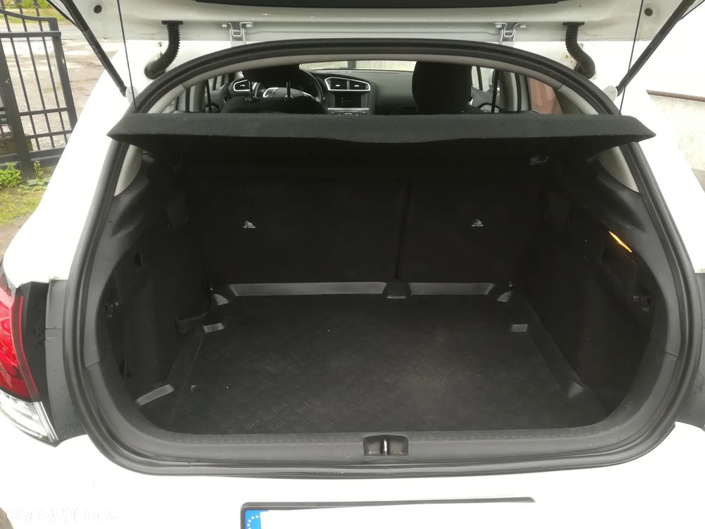 Citroën C4 1.6 HDi Vitamin - 9