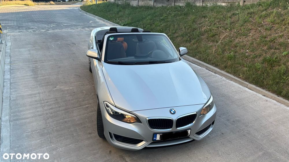 BMW Seria 2 218d - 5