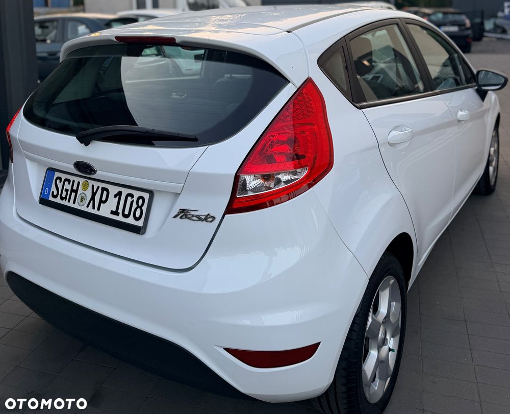 Ford Fiesta 1.25 Platinium X EU5 - 14
