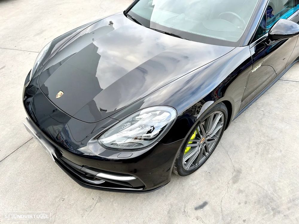 Porsche Panamera 4 E-Hybrid - 53