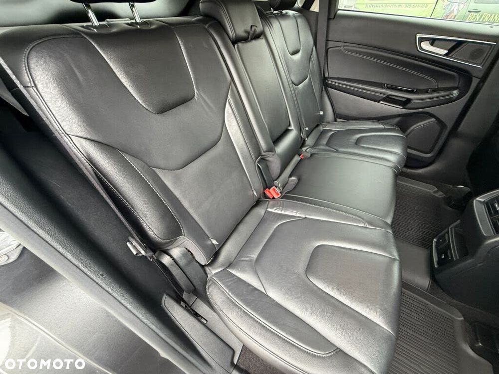Ford Edge - 12