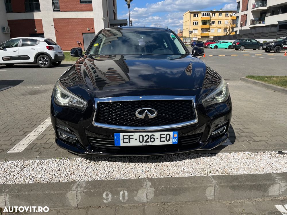 Infiniti Q50 - 2