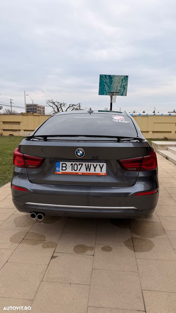 BMW Seria 3 320i xDrive AT - 3