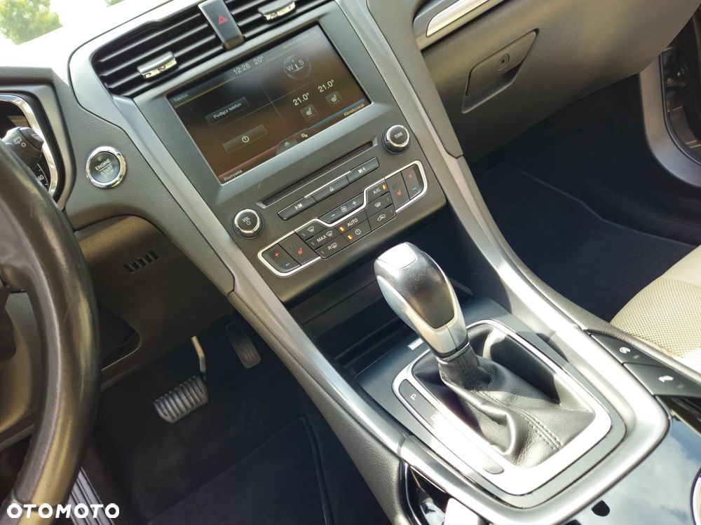 Ford Mondeo 2.0 TDCi Titanium PowerShift - 23